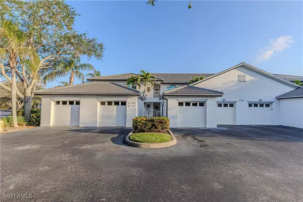 Naples, FL 34109,2120 CAY LAGOON DR #222