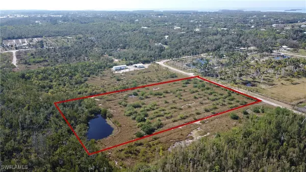 Bokeelia, FL 33922,13660 Ficus Tree LN