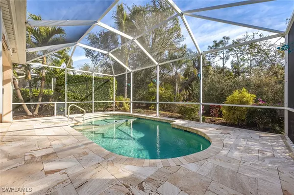 Fort Myers, FL 33907,7678 Bay Lake DR