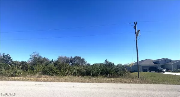 Lehigh Acres, FL 33974,413 Palmyra AVE