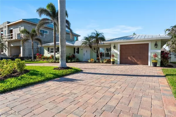 Fort Myers Beach, FL 33931,39 Fairview BLVD