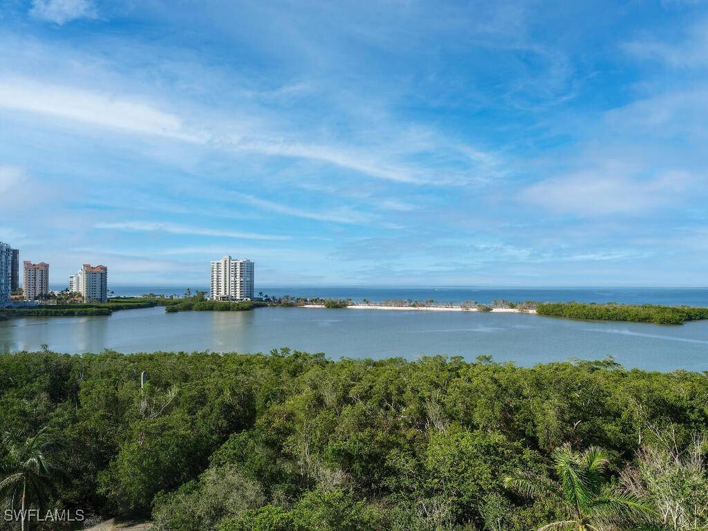 5555 Heron Point DR #902, Naples, FL 34108