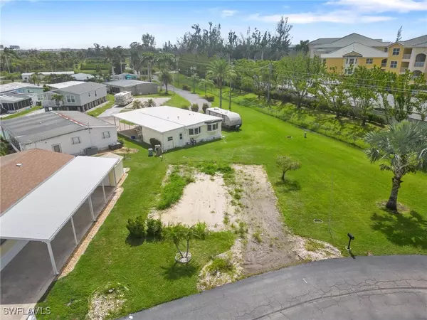 Fort Myers, FL 33908,286 Dillard AVE