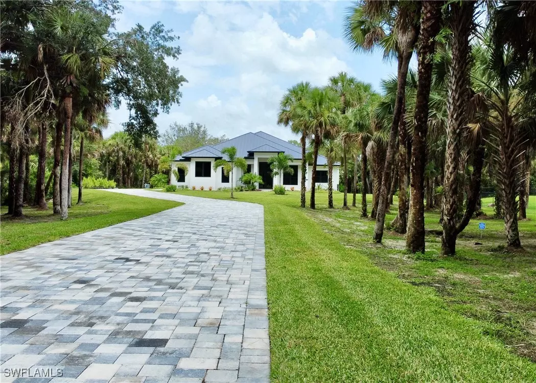 Naples, FL 34120,740 13th ST NW