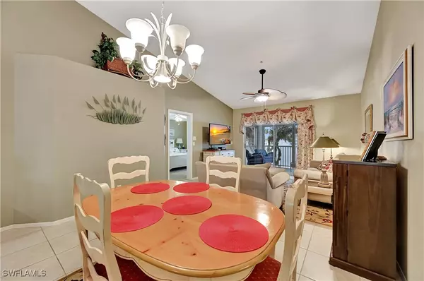 Naples, FL 34119,6496 Huntington Lakes CIR #201