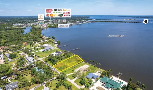 North Fort Myers, FL 33903,740 Overiver DR