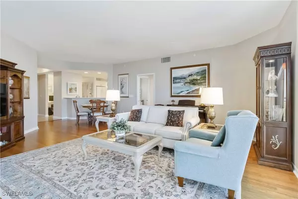 Naples, FL 34110,1001 Arbor Lake DR #1202