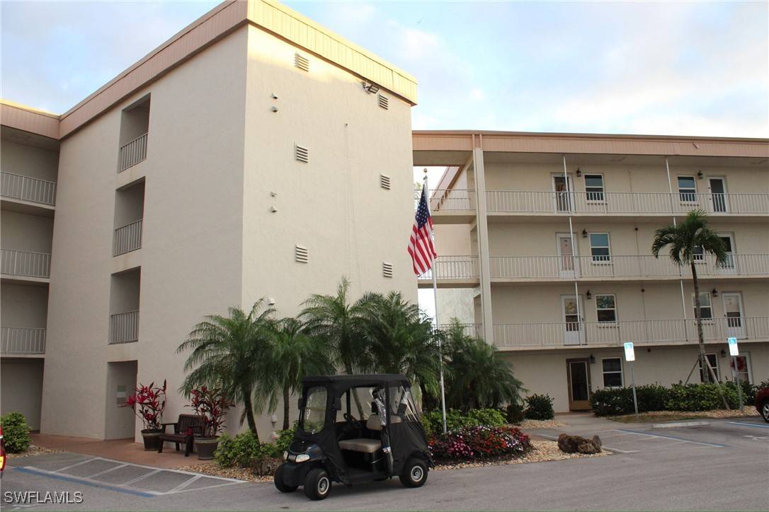 1580 Pine Valley DR #217, Fort Myers, FL 33907