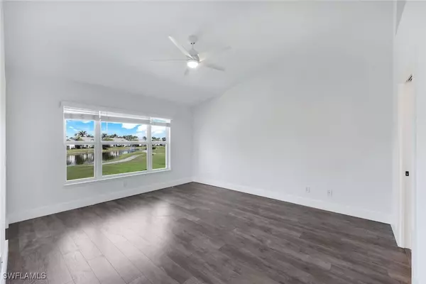 Naples, FL 34110,5954 Sand Wedge LN #705