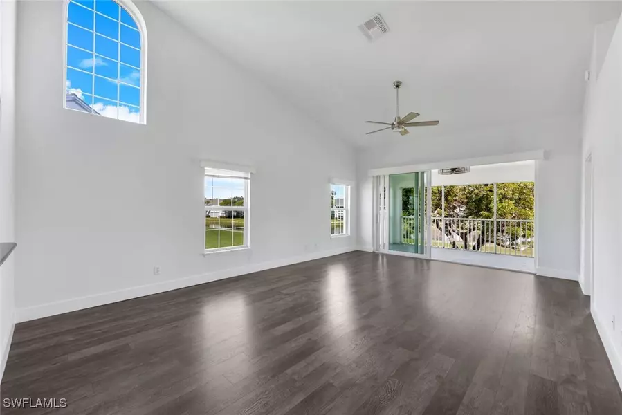 5954 Sand Wedge LN #705, Naples, FL 34110