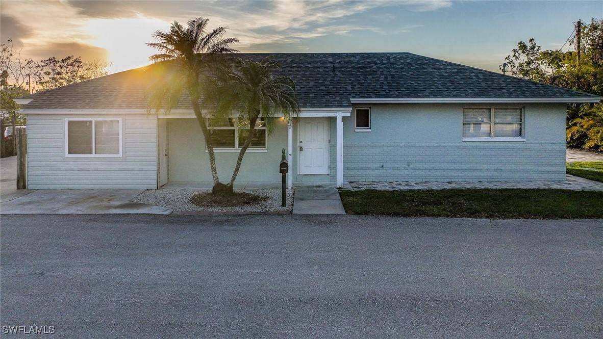 North Fort Myers, FL 33903,3936 Northside CIR