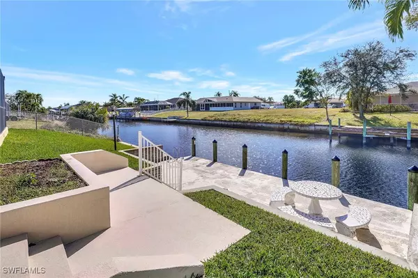 Cape Coral, FL 33990,1212 SE 15th TER