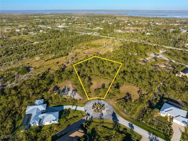 12534 Indian Shell TRL, Bokeelia, FL 33922