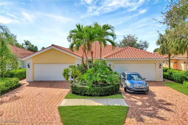Naples, FL 34119,4255 Redonda LN