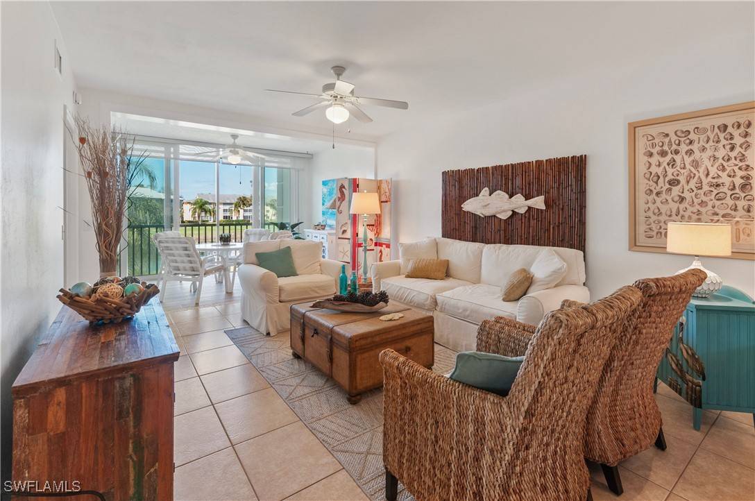 Estero, FL 33928,20151 Ian CT #201