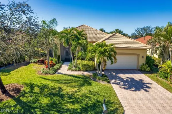 11081 Sea Tropic LN, Fort Myers, FL 33908