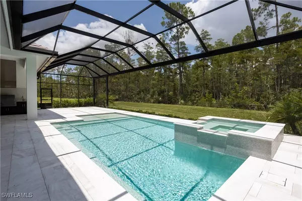 Naples, FL 34114,9531 Caymas WAY
