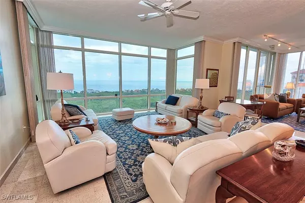 Naples, FL 34108,7515 Pelican Bay BLVD #PH-D