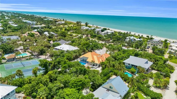 Sanibel, FL 33957,4090 W Gulf DR