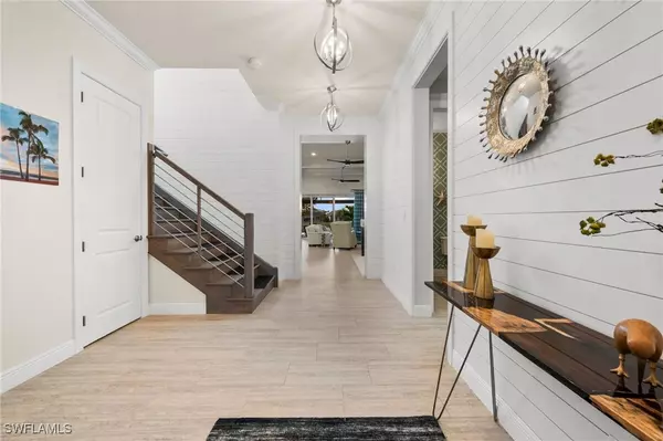 Naples, FL 34114,8949 Mustique LN