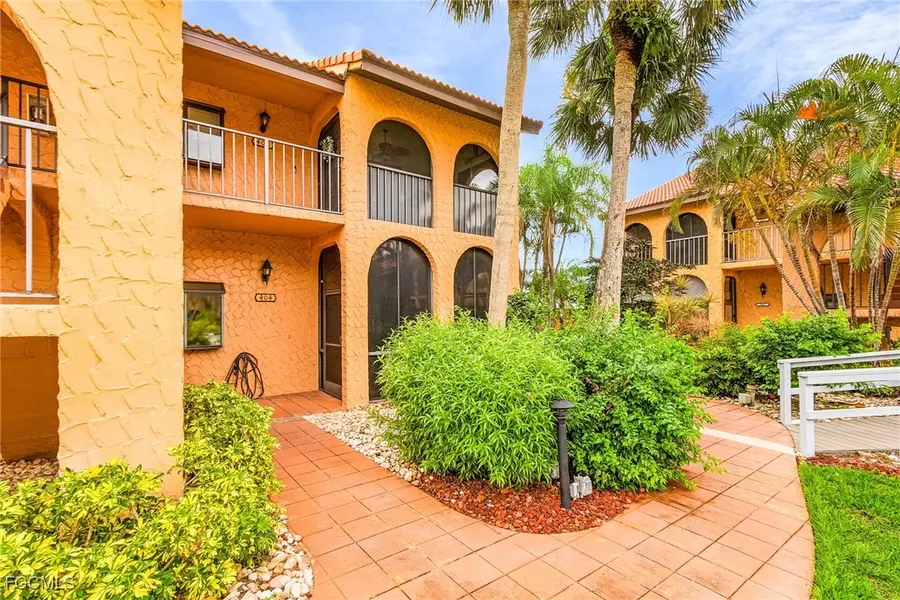 5510 SW 4th PL #404, Cape Coral, FL 33914