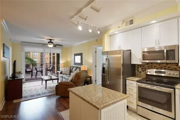 Fort Myers, FL 33916,2825 Palm Beach BLVD #406