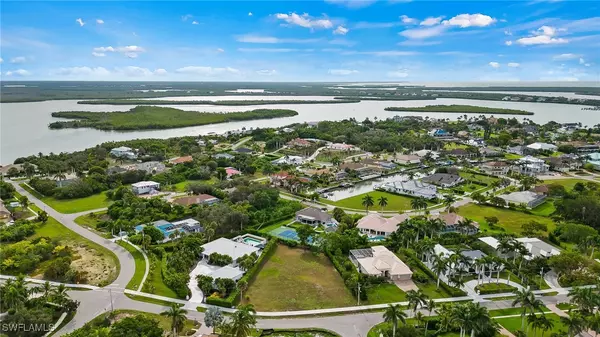 Marco Island, FL 34145,839 Inlet DR