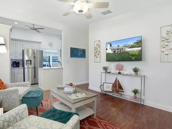 Naples, FL 34102,784 11th ST N