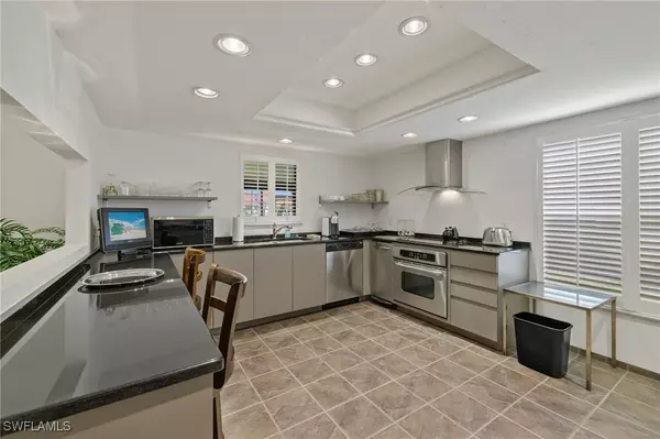 Fort Myers, FL 33907,5416 Ashton CIR