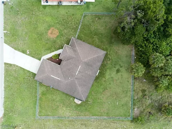 50 Tena AVE S, Lehigh Acres, FL 33976