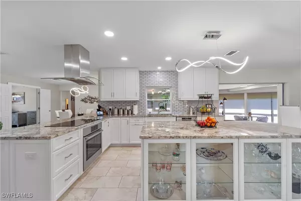 Fort Myers, FL 33919,4476 Windjammer LN