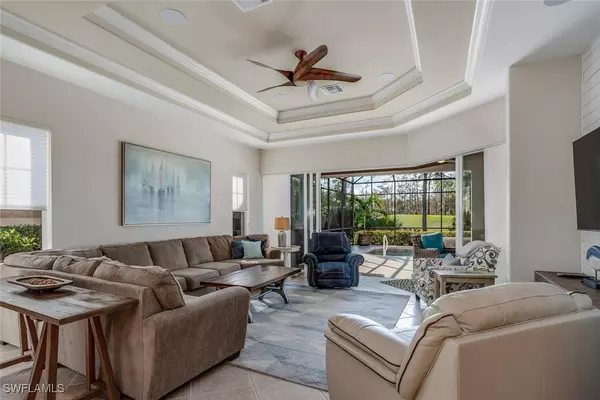 Naples, FL 34119,3178 Santorini CT