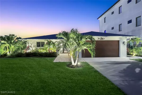 139 Trinidad ST, Naples, FL 34113