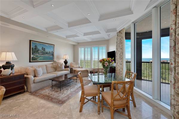 7575 Pelican Bay BLVD #902, Naples, FL 34108