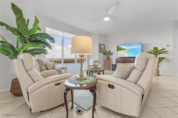 Fort Myers Beach, FL 33931,4183 Bay Beach LN #362