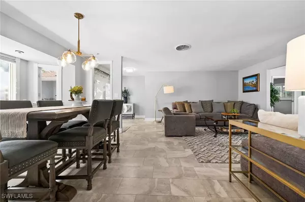 Naples, FL 34113,169 Briarcliff LN