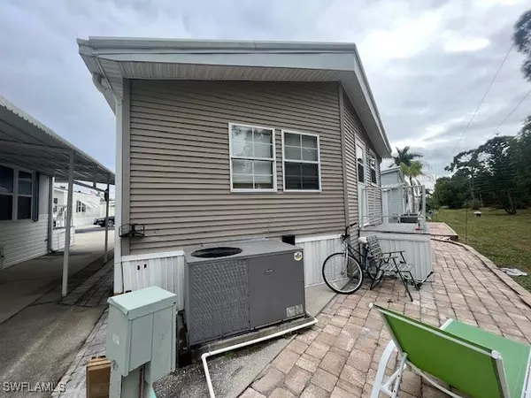 Estero, FL 33928,20144 Orange Tree LN