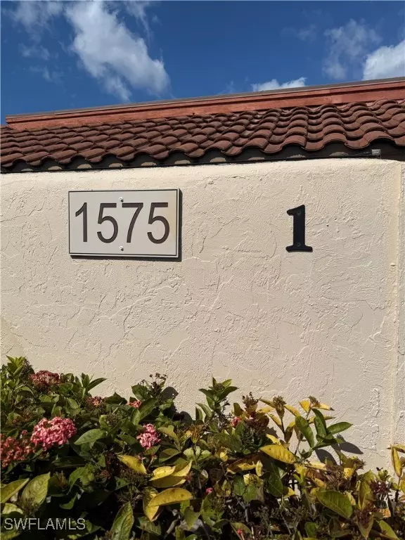 Naples, FL 34102,1575 Curlew AVE W #1