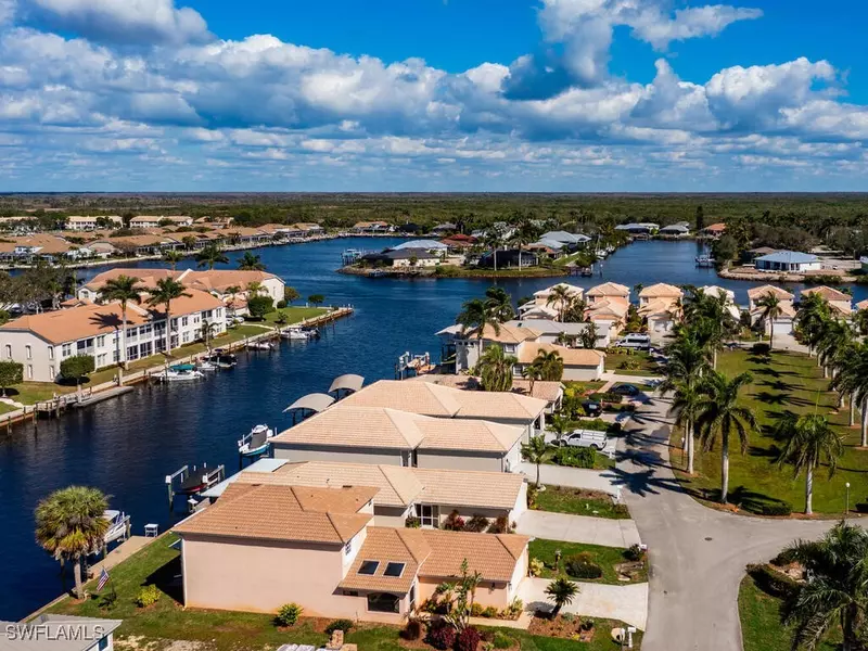 191 Eveningstar Cay, Naples, FL 34114