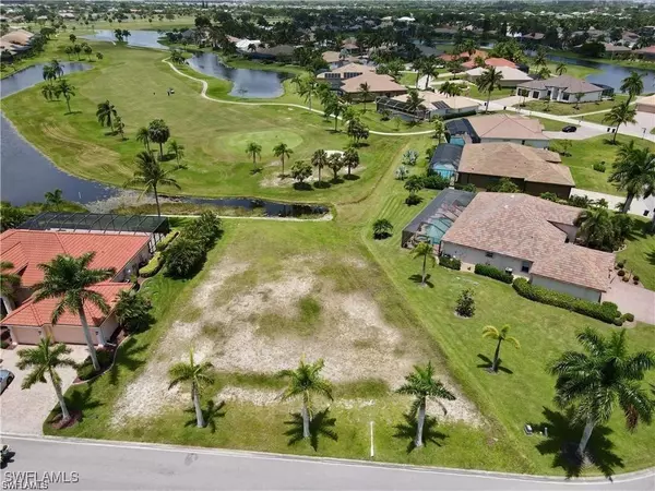 11682 Royal Tee CIR, Cape Coral, FL 33991