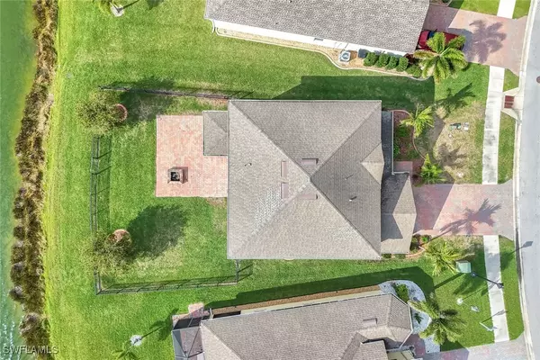 Cape Coral, FL 33909,2628 Manzilla LN