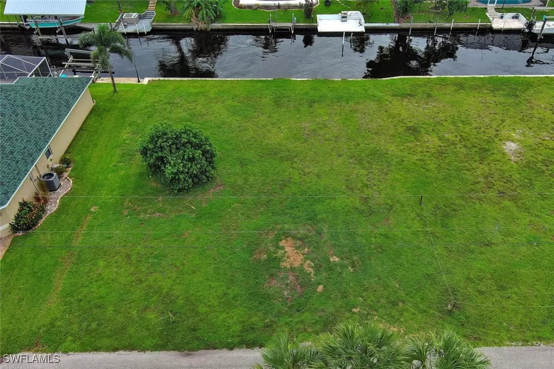 North Fort Myers, FL 33917,1822 Cherie LN