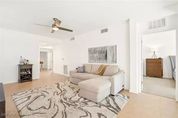 Naples, FL 34105,1315 Henley ST #1006