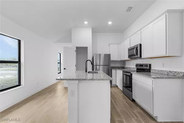 Labelle, FL 33935,816 Gen D Macarthur AVE