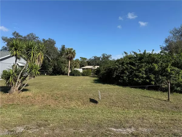 Port Charlotte, FL 33948,2120 Bendway DR