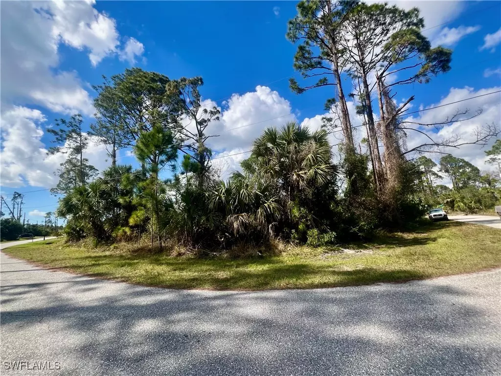 North Port, FL 34288,Pinewood ST