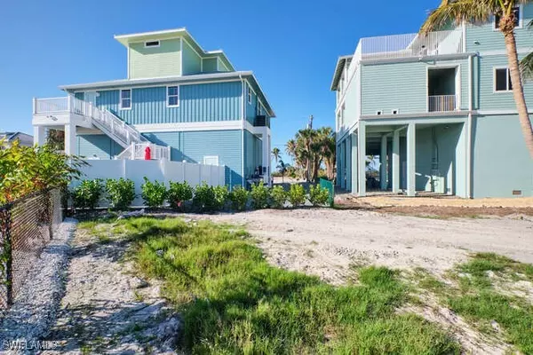 Fort Myers Beach, FL 33931,6020 Estero BLVD