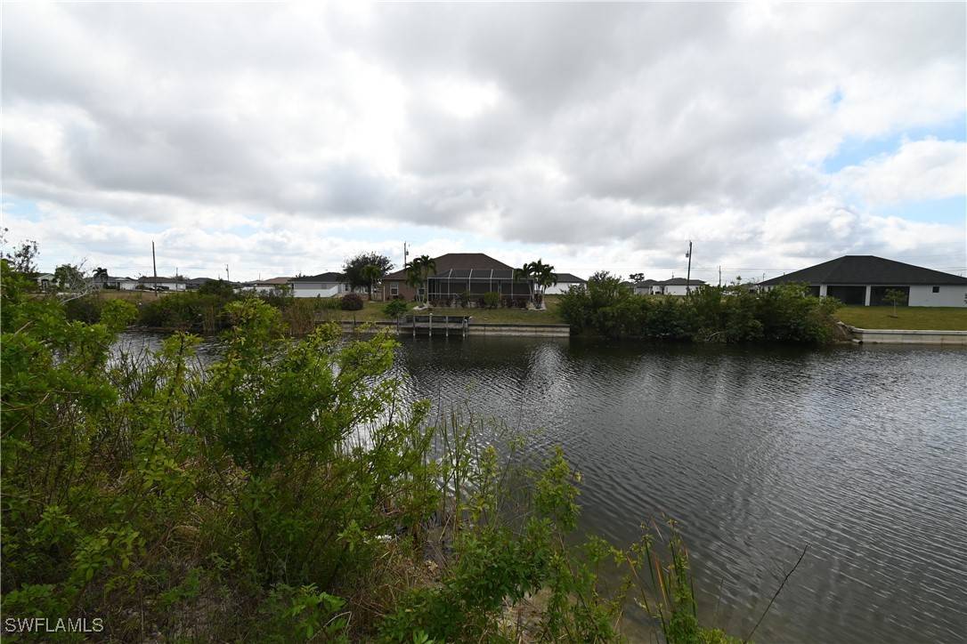 1102 NW 18th TER, Cape Coral, FL 33993