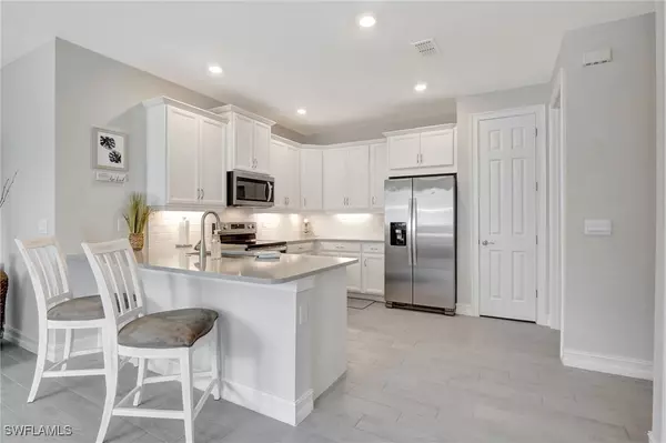 Naples, FL 34114,1037 Tranquil Brook DR