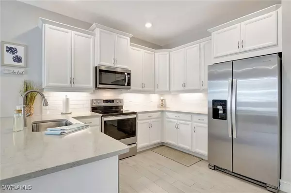 Naples, FL 34114,1037 Tranquil Brook DR